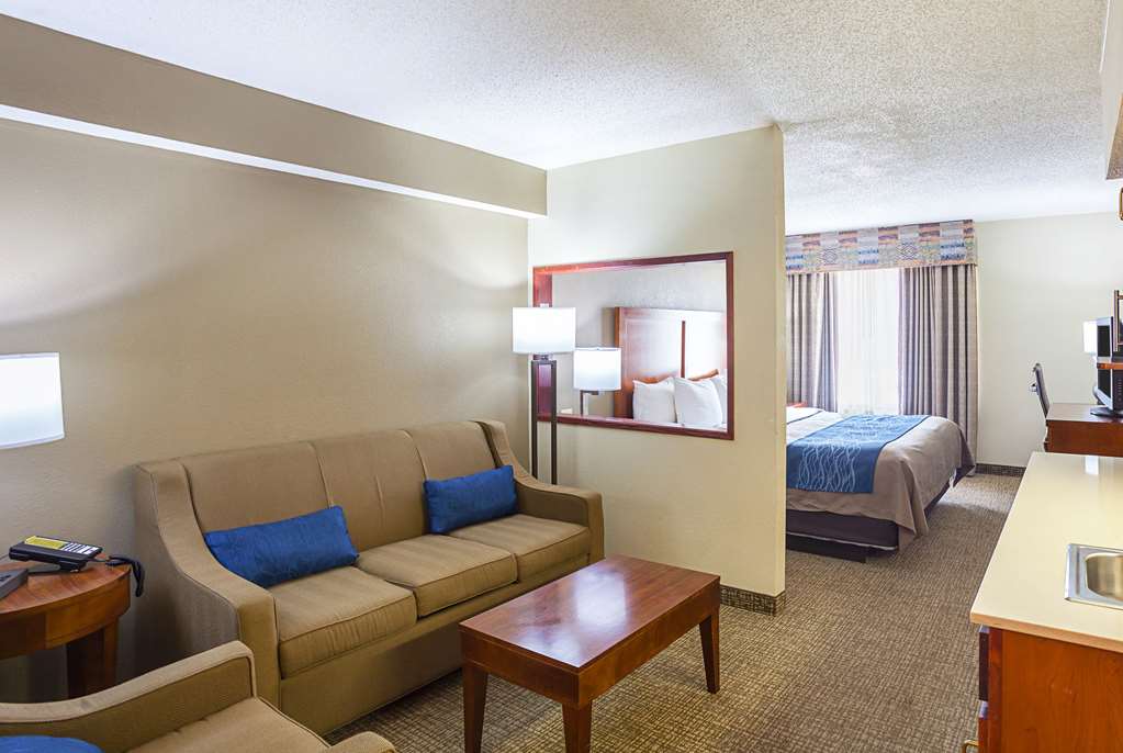 Comfort Inn Lincoln I 80 - photo 15