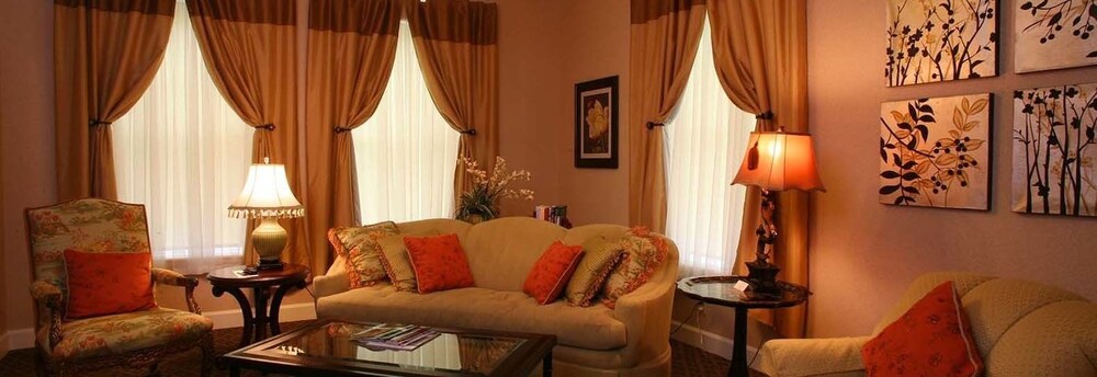 The Martha Washington Inn & Spa - photo 32