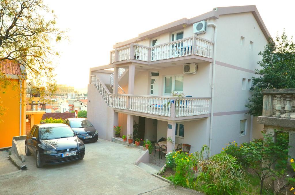 Apartments Cenic