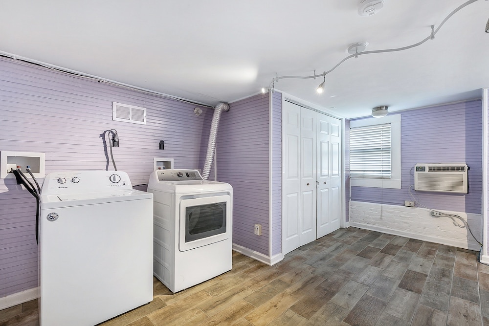 Canal Express Rooms - photo 32