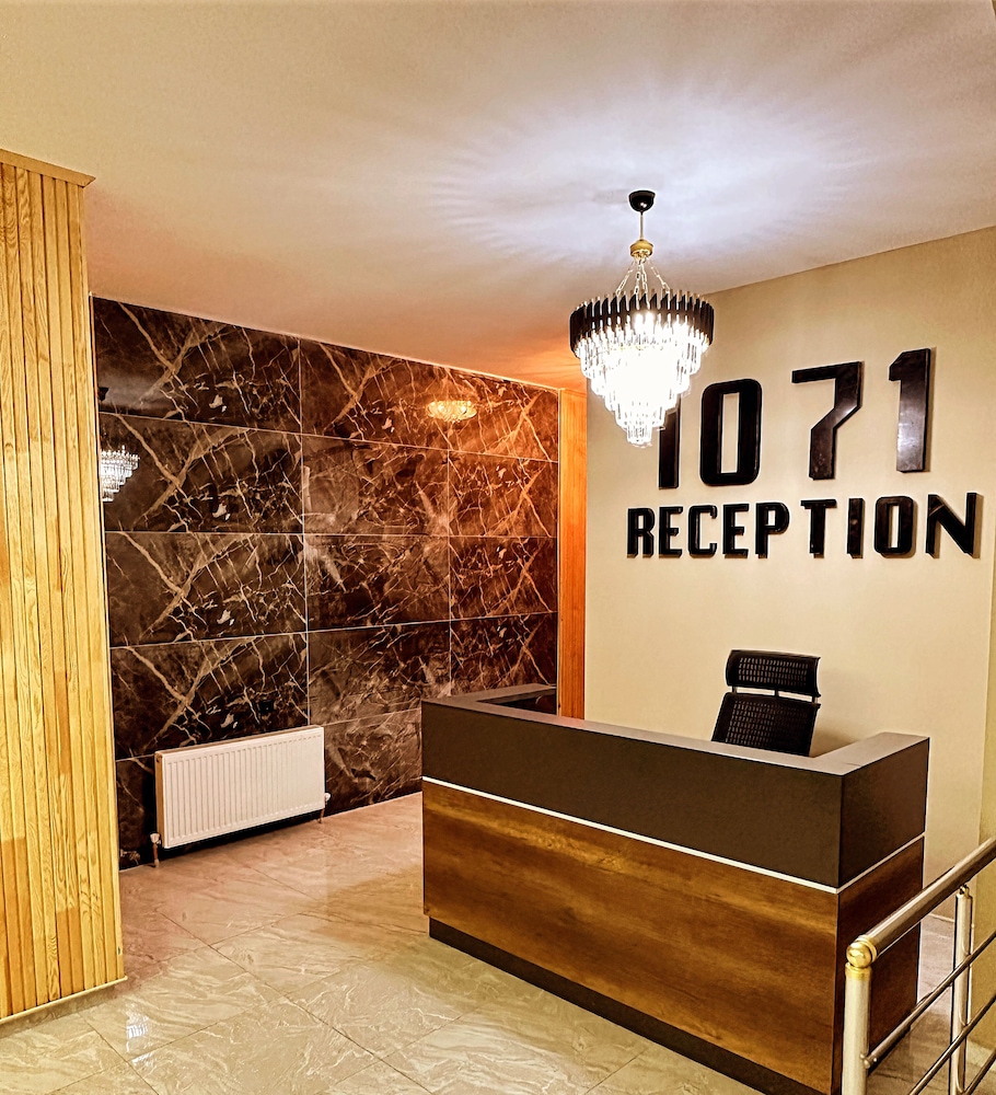 1071 Otel & Restaurant - last minute hotel in Ahlat