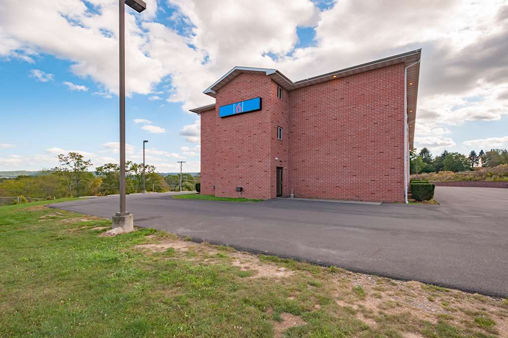 Motel 6 Drums PA - photo 11