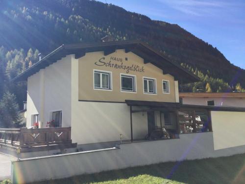 Haus Schrankogelblick — Gries — photo 3