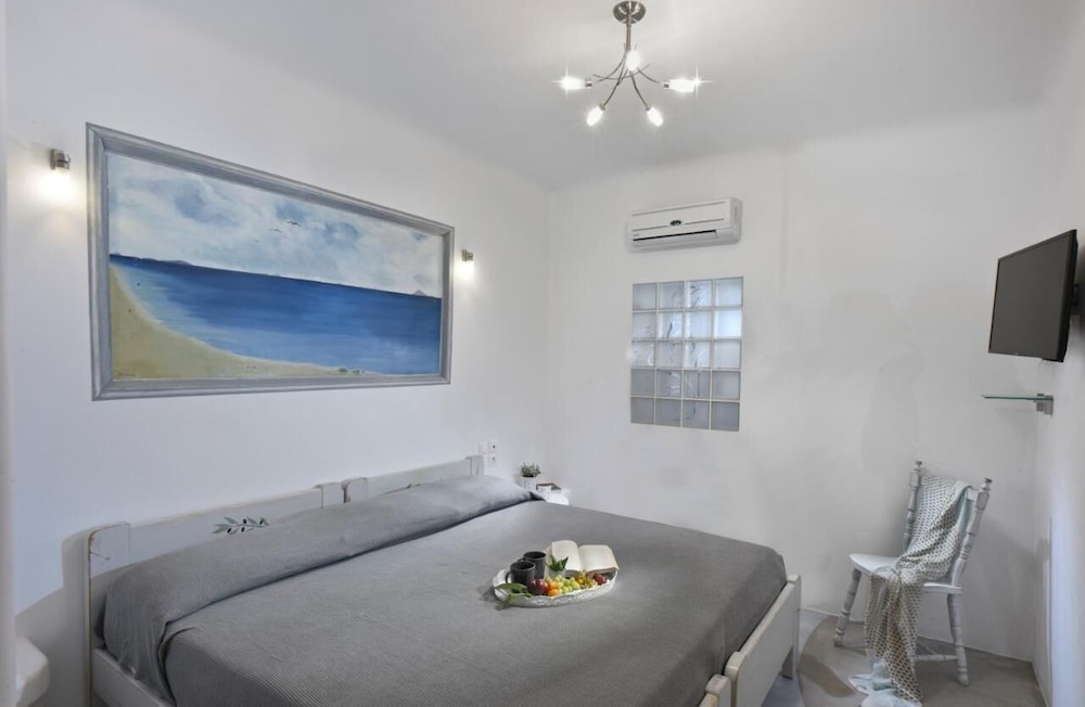Fulfill your Holiday Dreams at Mikonos in Mykonos, Greece