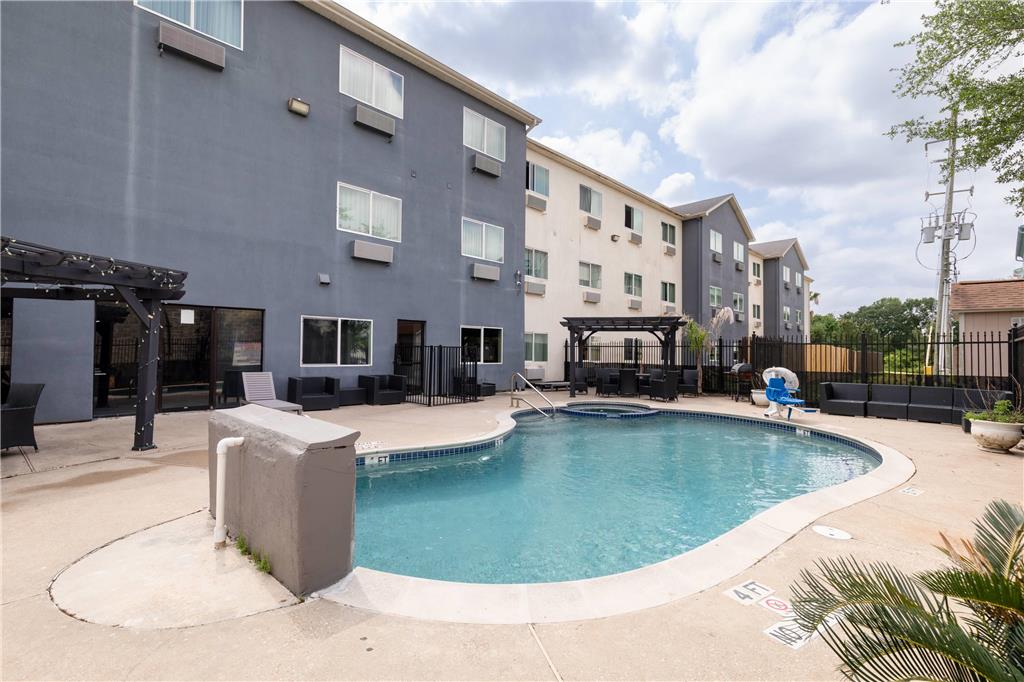 Wingate by Wyndham Humble Houston Intercontinental Airport - photo 13