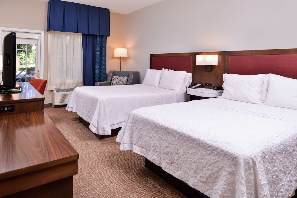 Hampton Inn Lexington Historic District - photo 22
