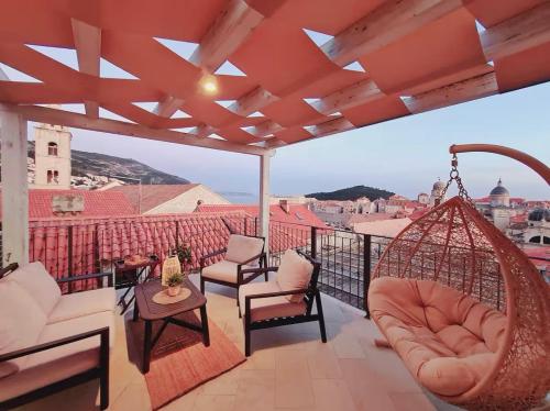 AuRoom Superior Room & terrace Central Old Town