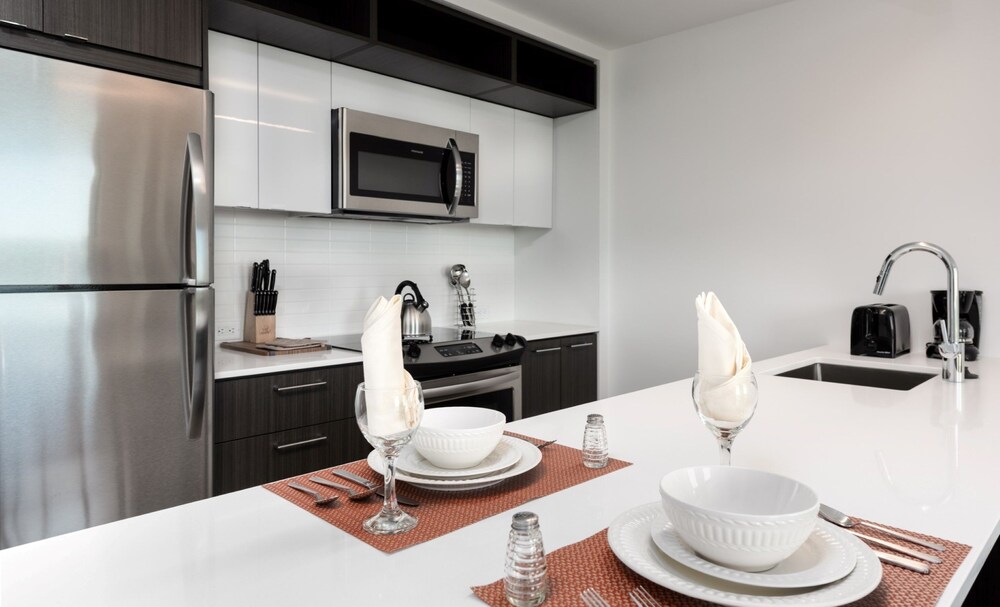 Global Luxury Suites at Reston Town Center - photo 52