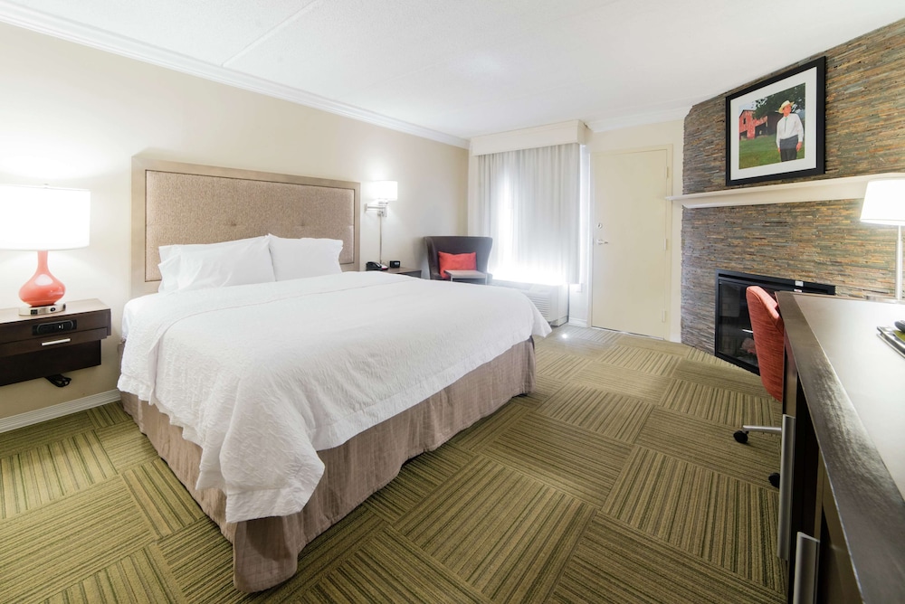 Hampton Inn Caryville I 75 Cove Lake State Park - photo 41