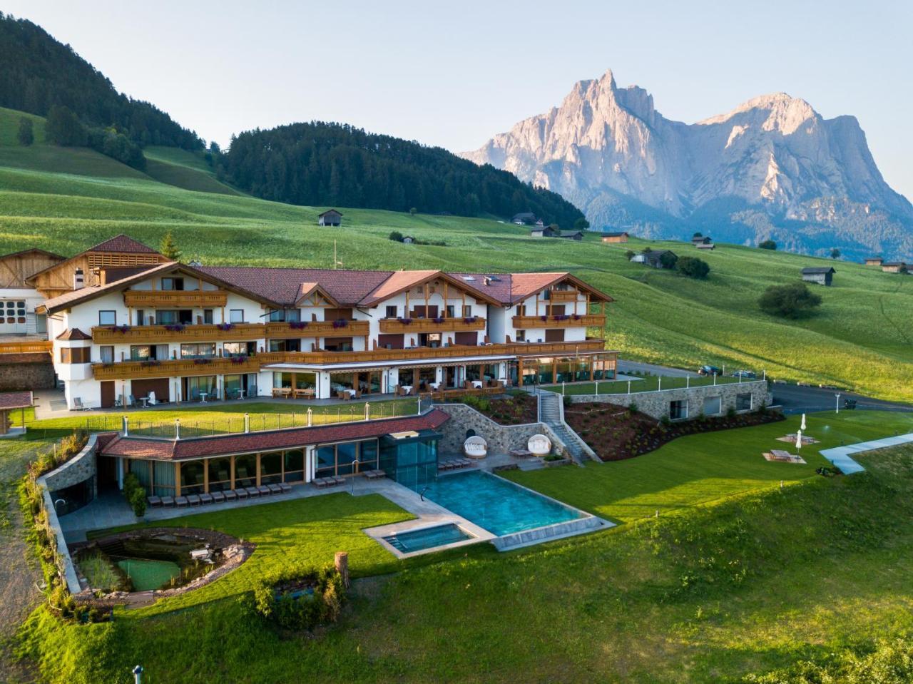 Hotel Rosslaufhof in Castelrotto, Italy