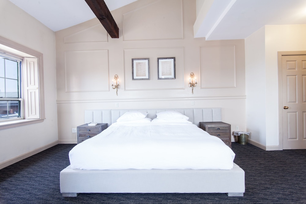 Garrison Inn Boutique Hotel - photo 22