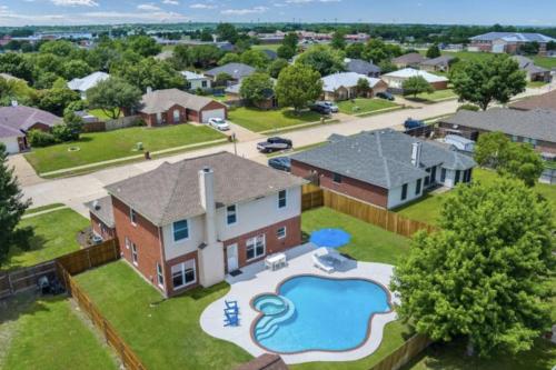 Little Elm Oasis — hotel in Little Elm