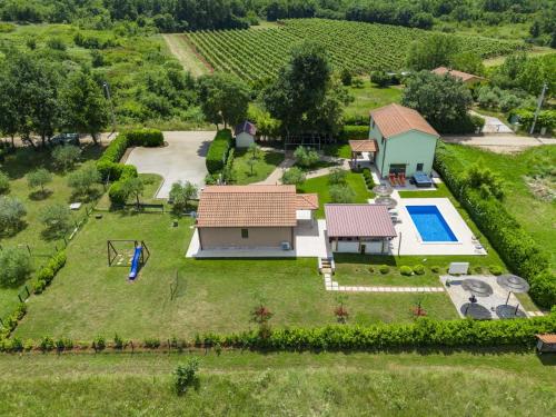 Holiday Home Villa Paliska by Interhome — 4-Star Luxury Hotel in Porec, Croatia