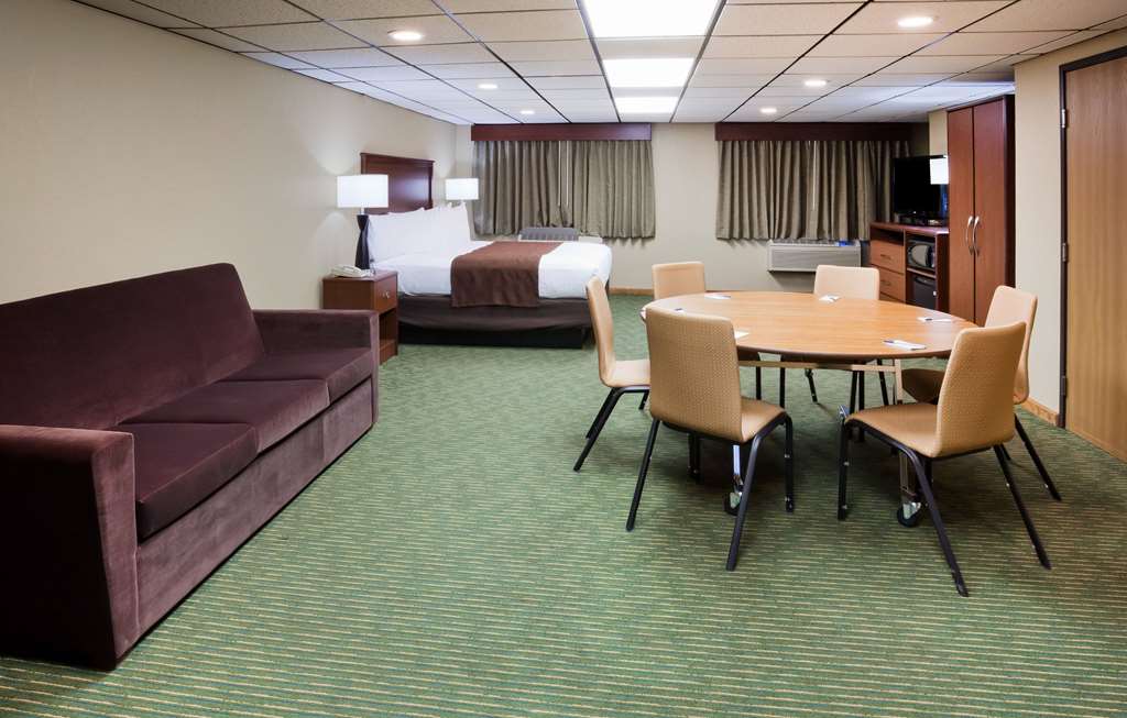 AmericInn by Wyndham Ironwood - photo 35