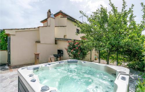 Amazing Home In Barberino Di Mugello — 4-Star Luxury Hotel in Barberino Di Mugello, Italy
