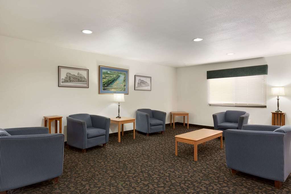 Travelodge by Wyndham Belen - photo 3