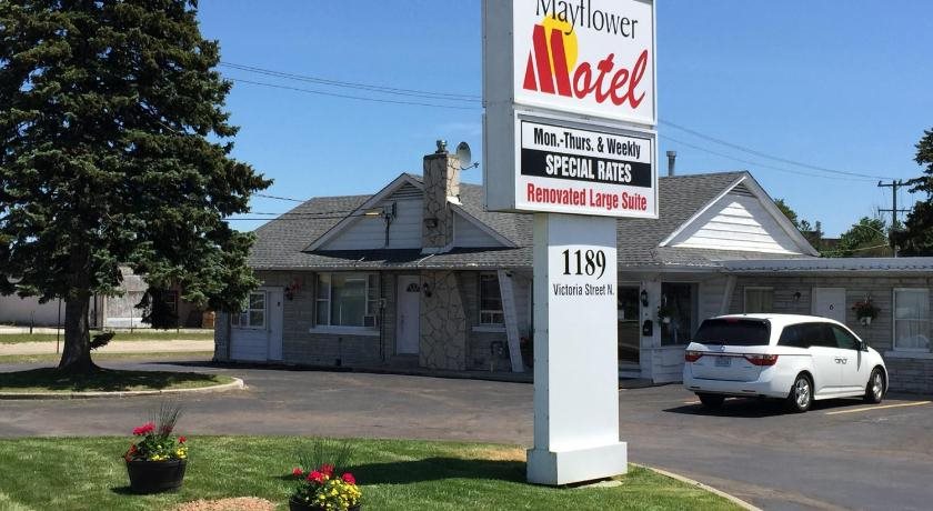 Mayflower Motel in Kitchener, Canada
