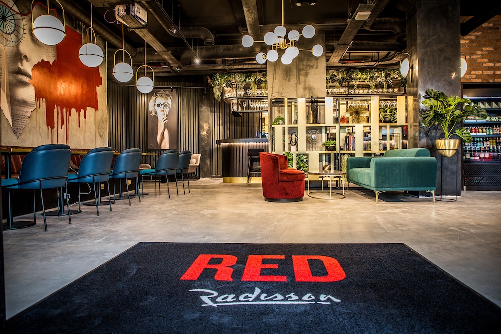 Radisson Red London Greenwich The O2 — 4-Star Luxury Hotel in London, United Kingdom