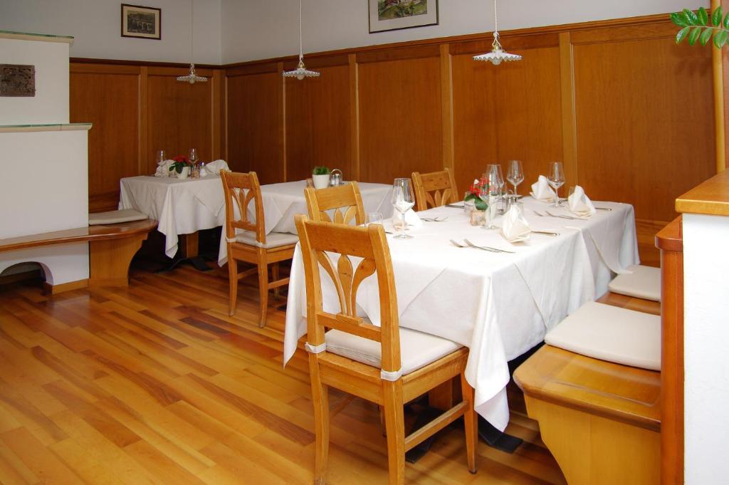 Berggasthof Locanda Alpina Dorfner — hotel in Montagna