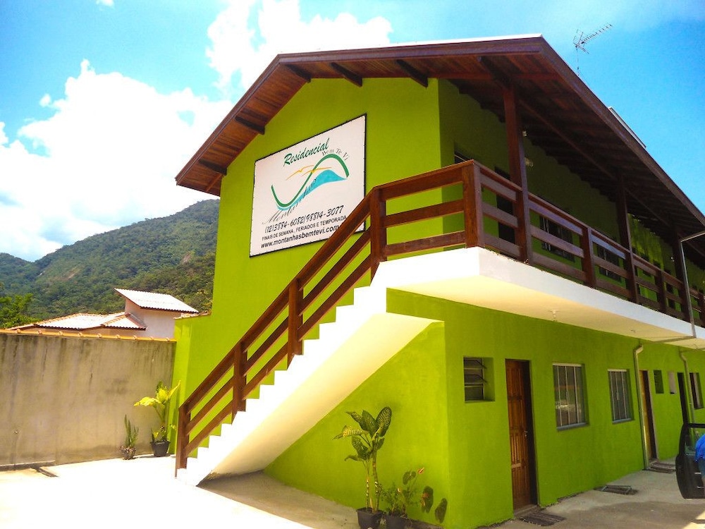 Pousada Montanhas do Bem TeVi in Caraguatatuba, Brasil