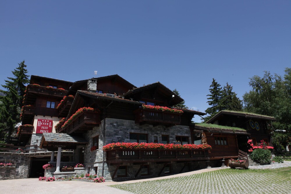 Hotel Petit Prince - last minute hotel in Antagnod