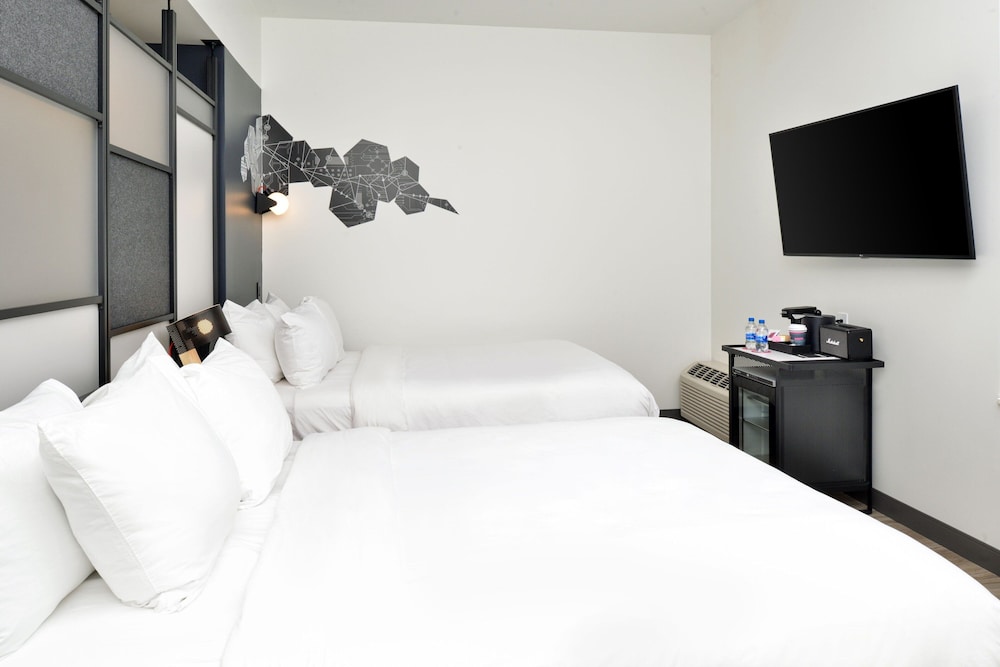 Aloft Charlotte Airport - photo 15