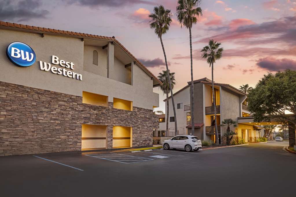 Best Western Carlsbad by the Sea - photo 27