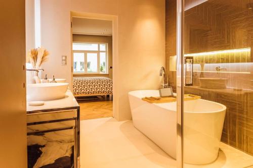 F2 Les Parmentiers in Metz, France