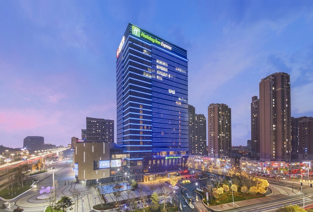 Holiday Inn Express Yantai Yeda by IHG — hotel in Yantai