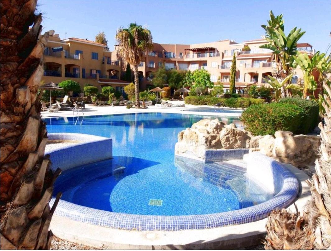 Paphos Limnaria Garden