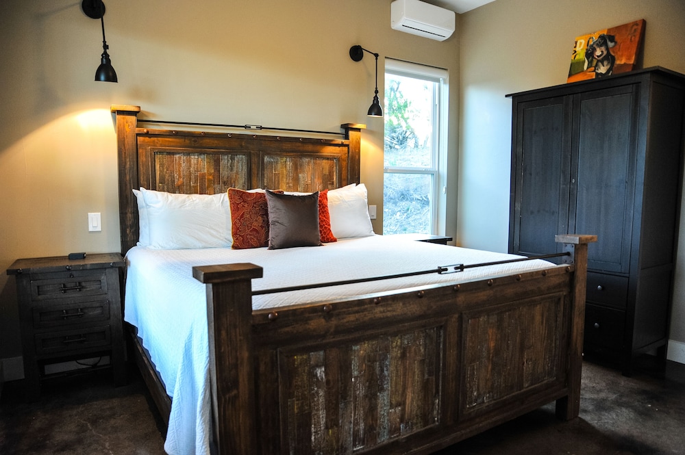 Hill Country Casitas - photo 8