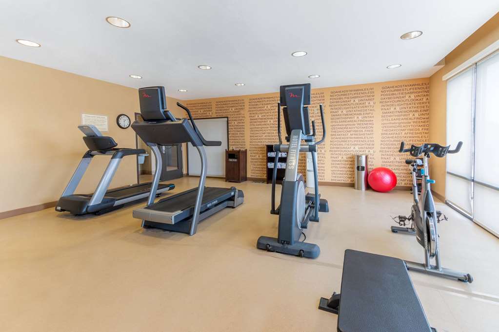 La Quinta Inn & Suites by Wyndham Carlsbad - photo 18
