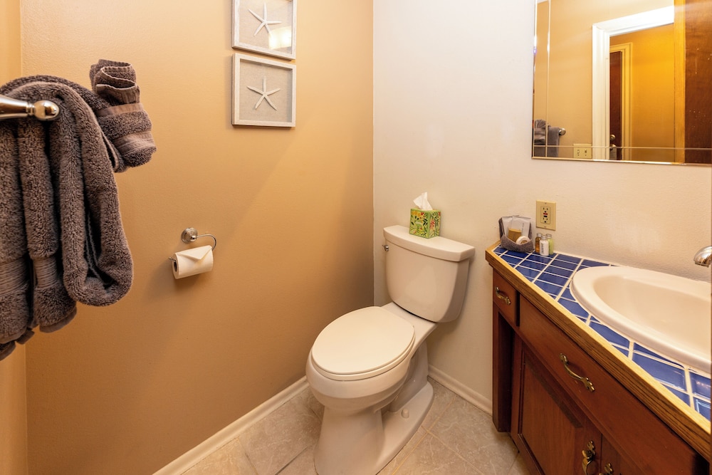 Seaside Oceanfront Inn - photo 146
