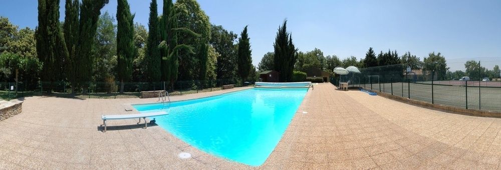 Lé Moulis in Toulouse, France