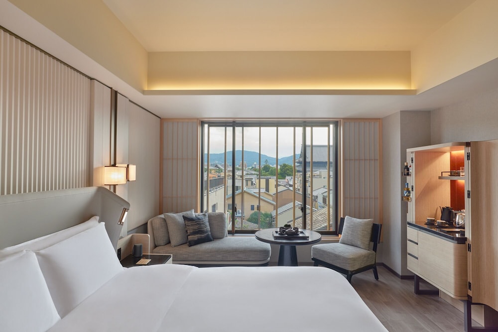 Dusit Thani Kyoto in Kyoto, Japan