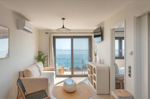 Sea you soon — 4-Star Luxury Hotel in Poros, Greece