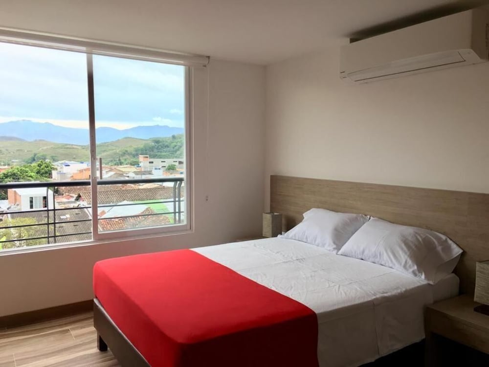 Casa de Balcones — Garzon — photo 4