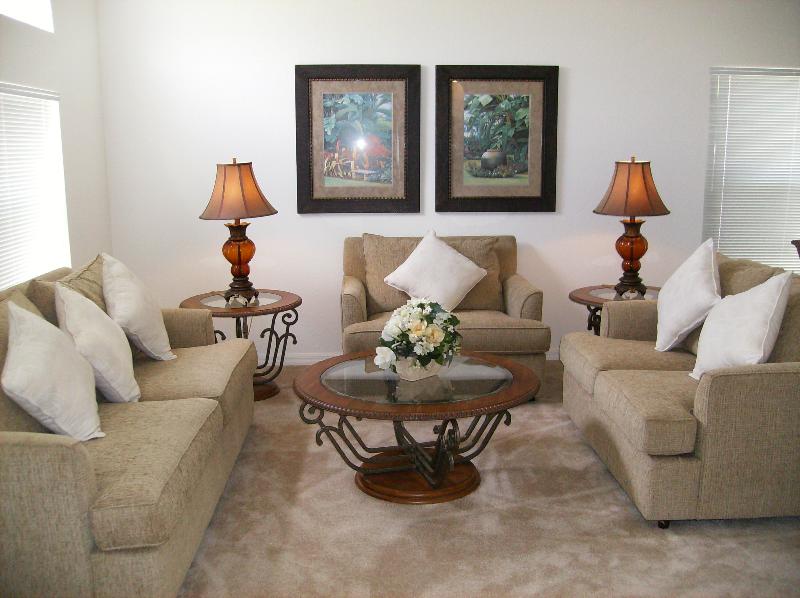 Disney Area Budget Homes — 4-Star Luxury Hotel in Davenport, United States