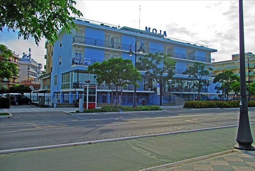 Hotel Moja in Cesenatico, Italy