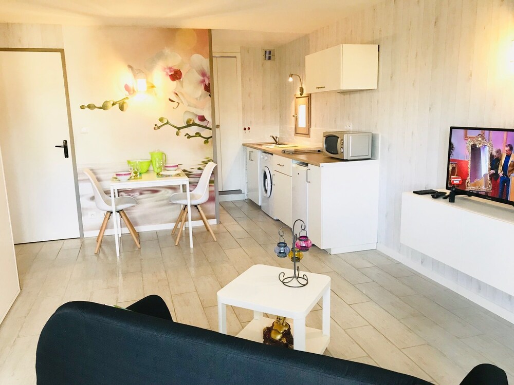 Studio Les Remparts de Kerjouanno — 4-Star Luxury Hotel in Arzon, France