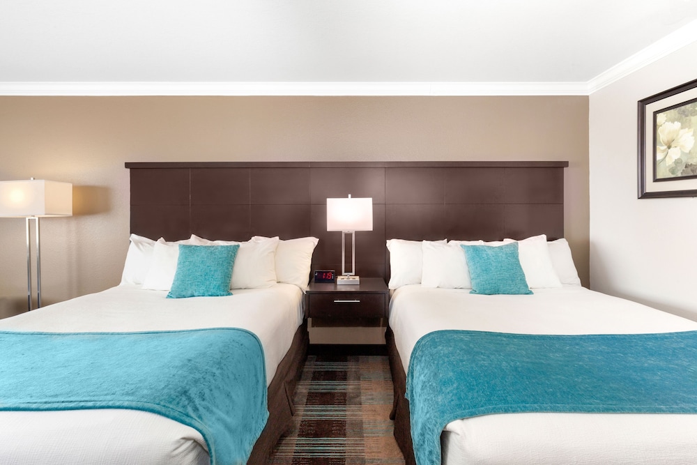 Inn At Moses Lake - photo 23