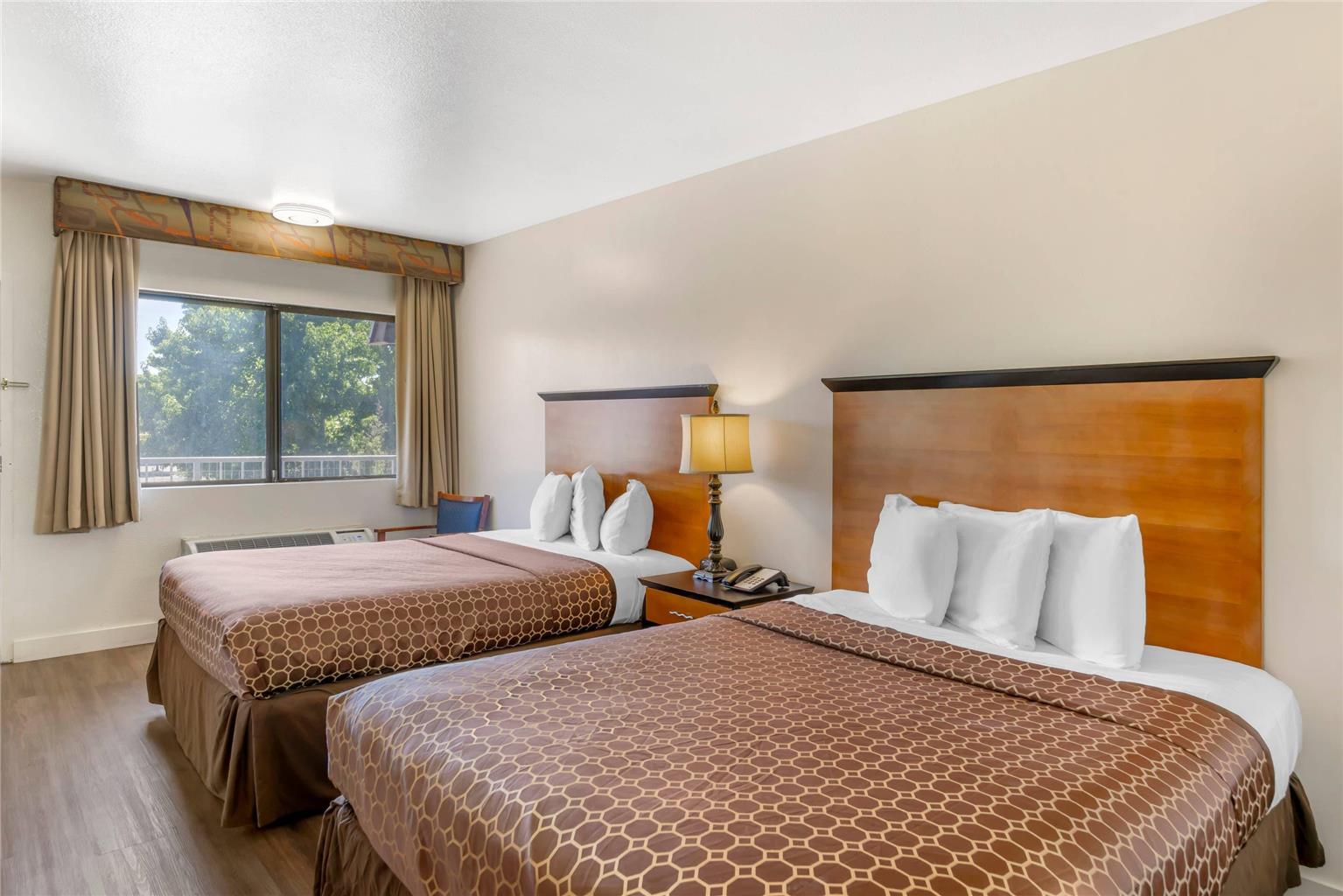 Rodeway Inn at Nevada State Capitol - photo 15