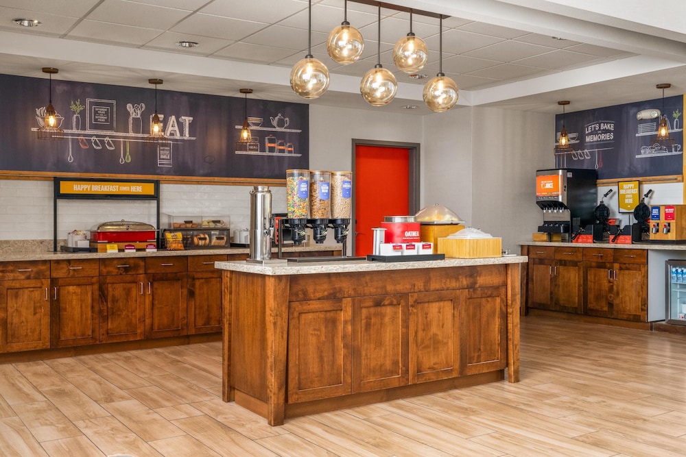 Hampton Inn & Suites Whitefish - photo 24