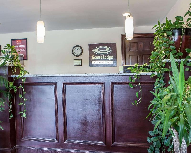 Newton Inn - photo 7