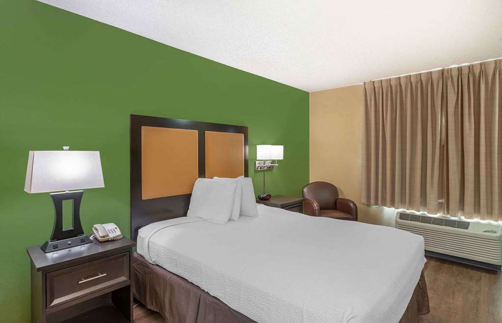 Extended Stay America Suites Portland Beaverton Hillsboro - photo 5