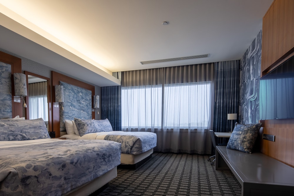 The Hotel at Kirkwood Center - photo 16
