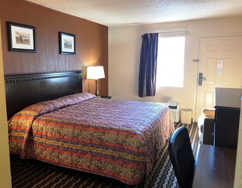 Guest Inn Austell - photo 4