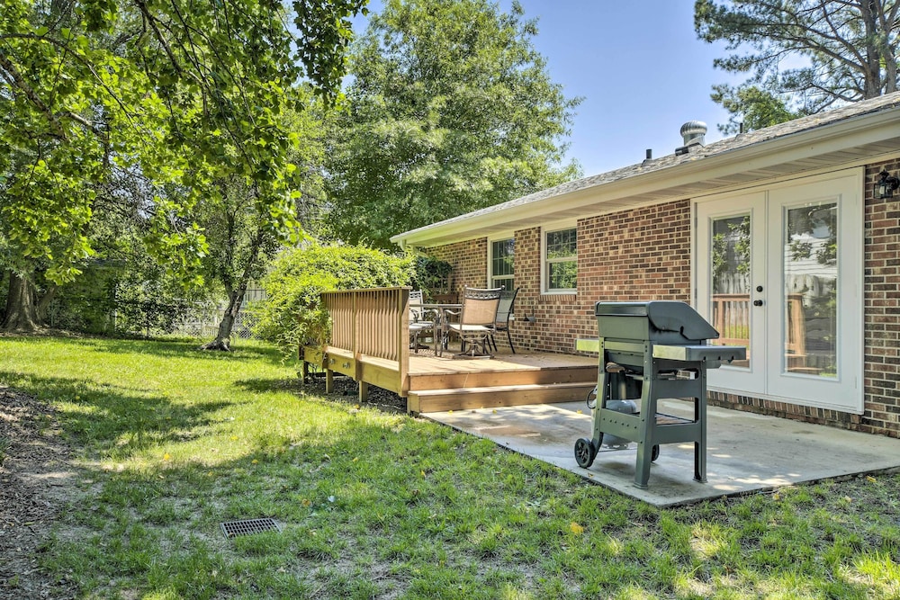 Apex Home About 15 Mi To Downtown Raleigh 17932606 — Apex