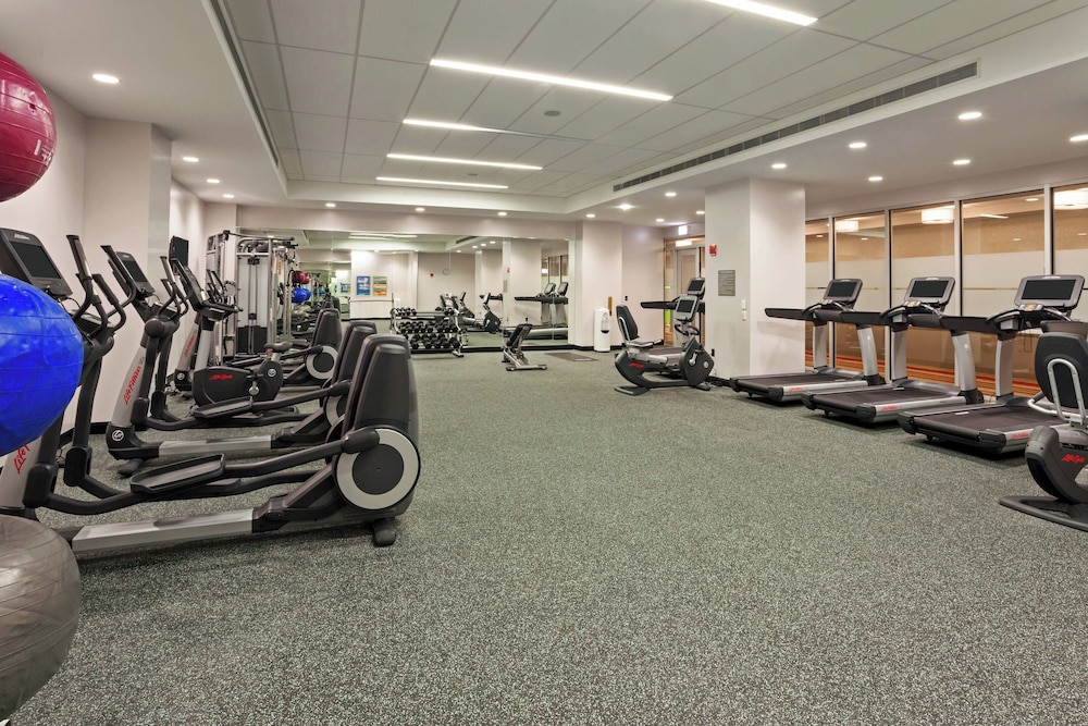 Fairfield Inn & Suites Chicago Downtown River North - photo 23