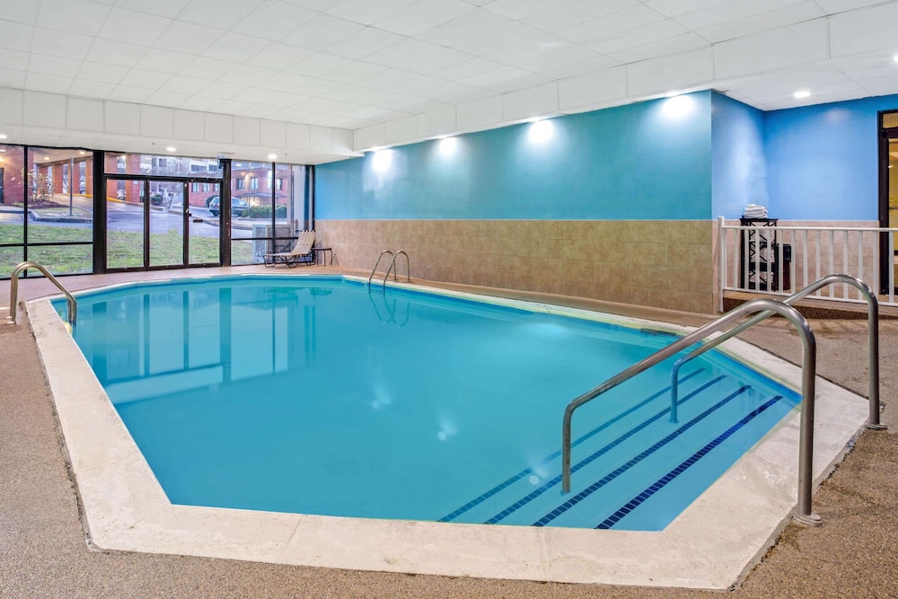 DoubleTree by Hilton Salisbury - photo 23